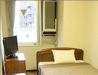 HOTEL LiVEMAX BUDGET Kawasaki Ekimae 2*, Kawasaki (Kanagawa) Japan